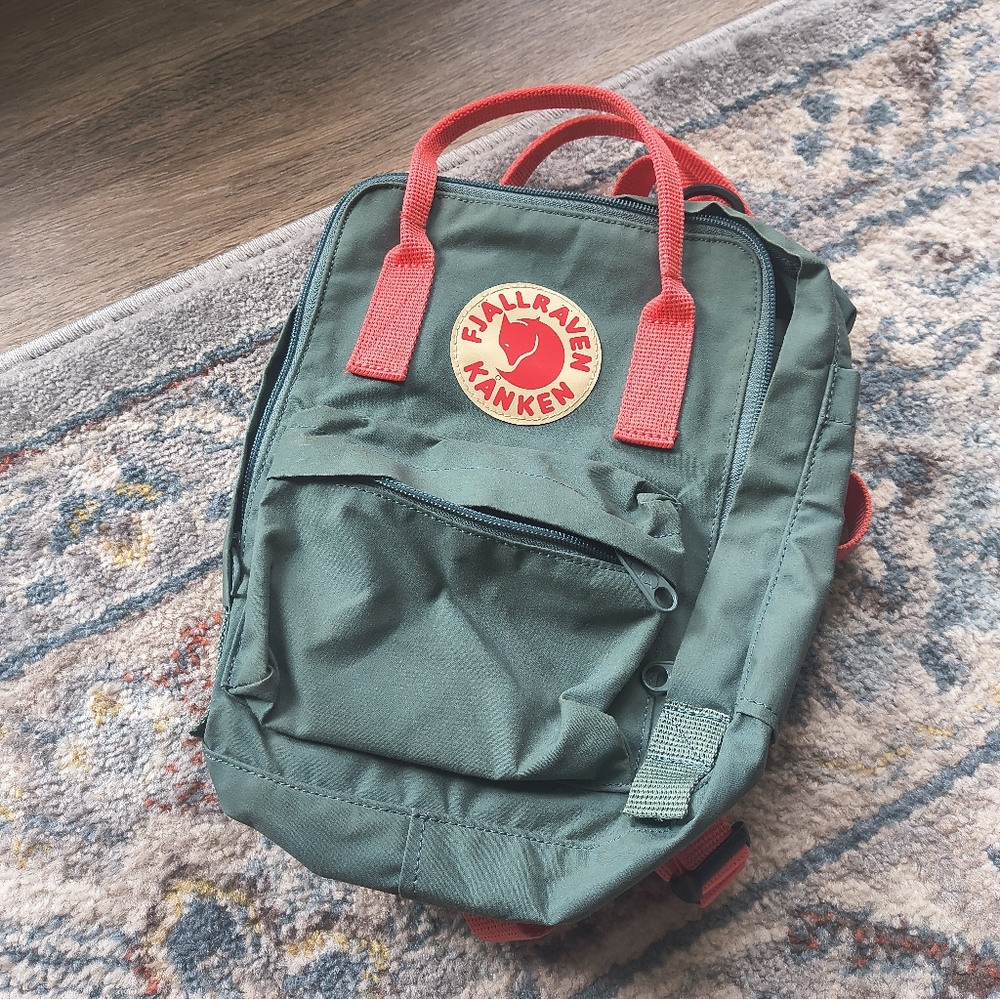 Fjällräven Kånken Mini Backpack